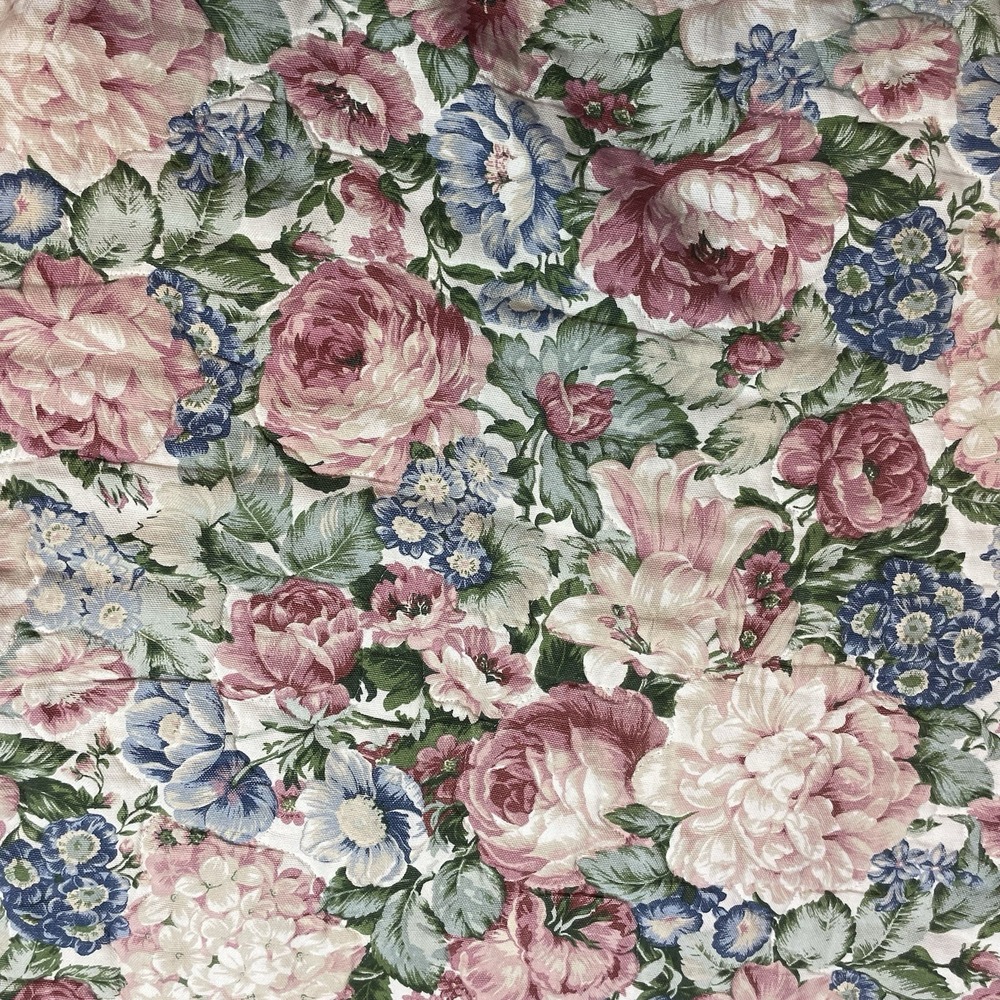 Vtg Cottagecore Floral Quilted Bedspread Twin Size Pink Blue Cabbage Rose Shabby